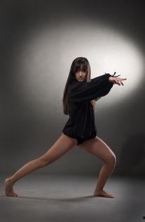 功夫美女在线观看,在线观看，领略东方武侠魅力